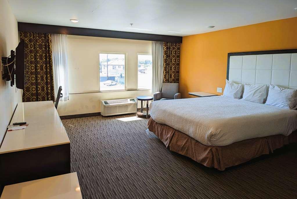 Ramada By Wyndham Culver City Лос-Анджелес Номер фото
